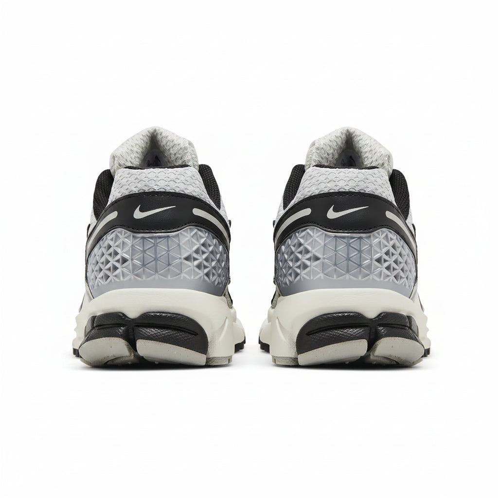 Wmns Air Zoom Vomero 5 'Photon Dust Black'