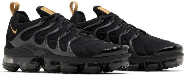 Air VaporMax Plus 'Black Metallic Gold'