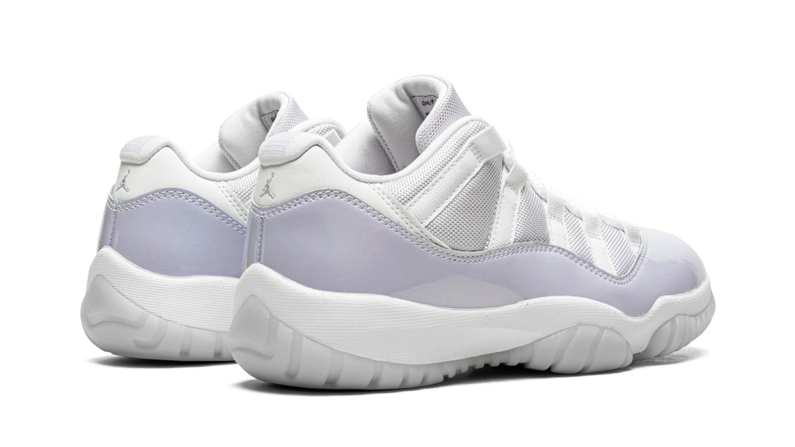 AIR JORDAN 11 LO WMNS "Pure Violet"