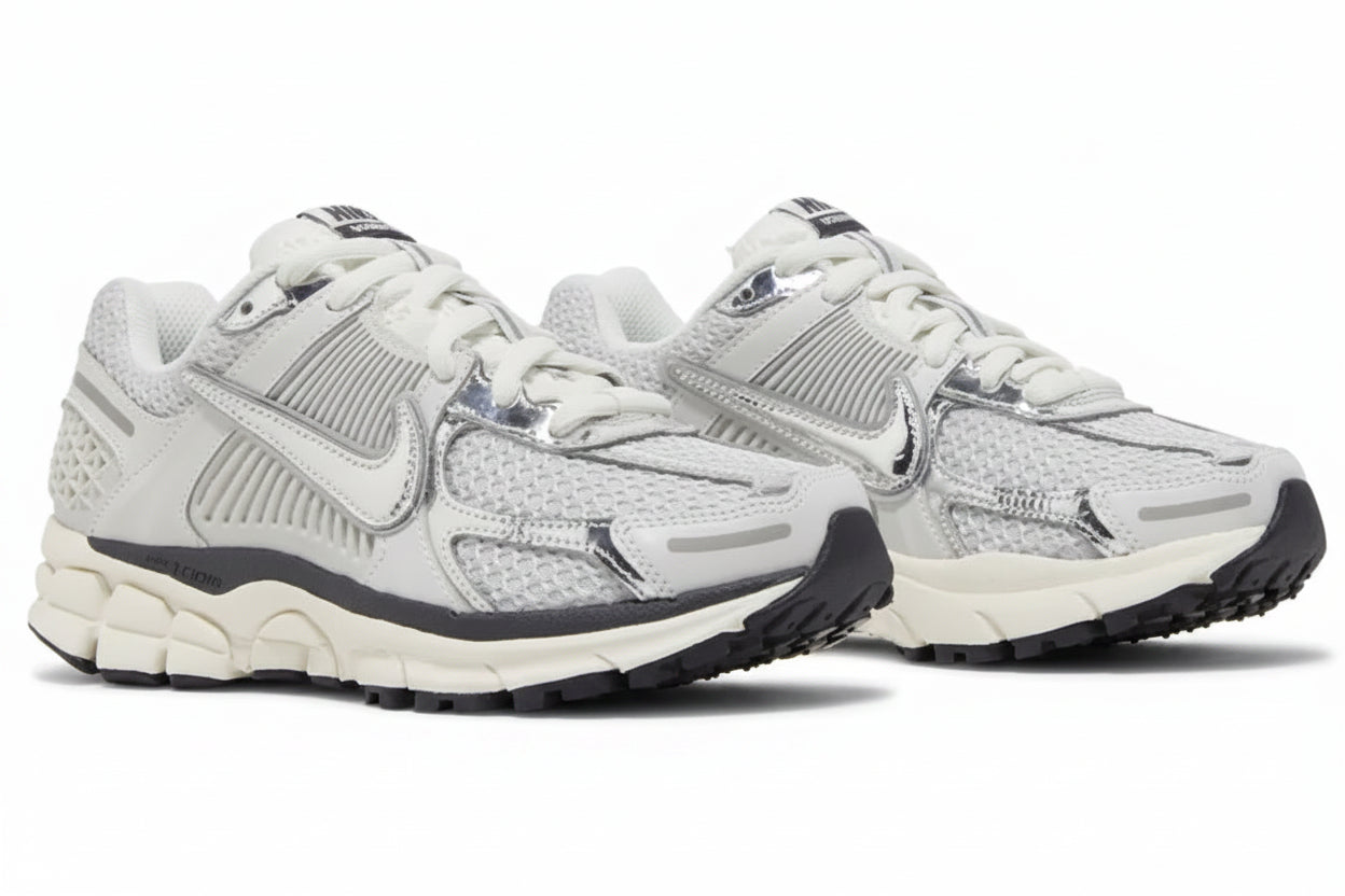 Wmns Air Zoom Vomero 5 'Photon Dust Metallic Silver'