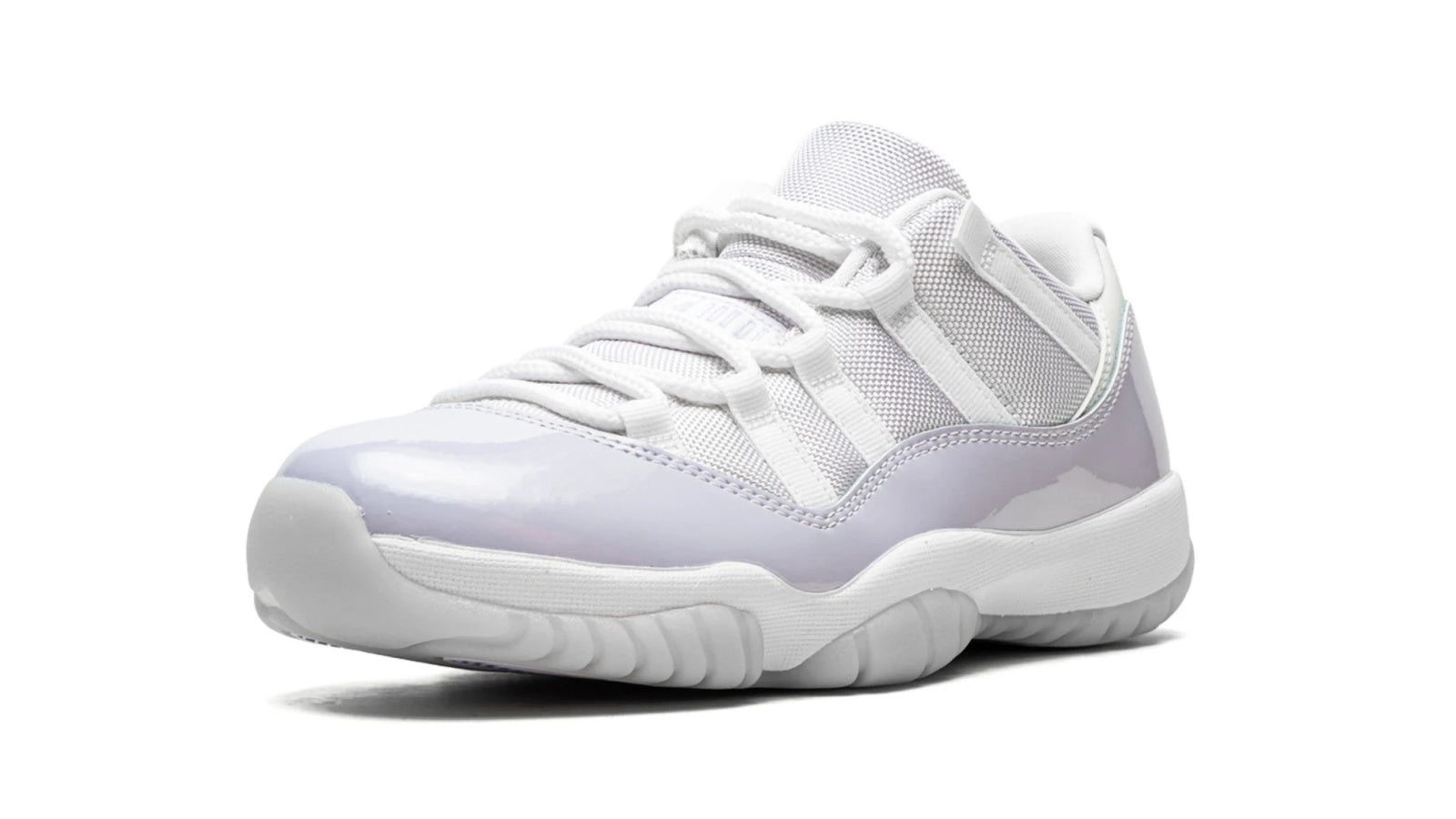 AIR JORDAN 11 LO WMNS "Pure Violet"
