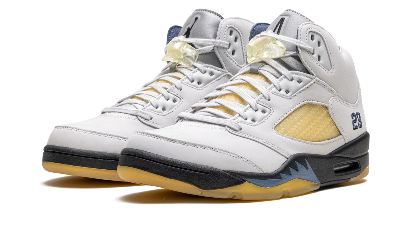 AIR JORDAN 5 WMNS "A Ma Maniere - Diffused Blue / Dawn