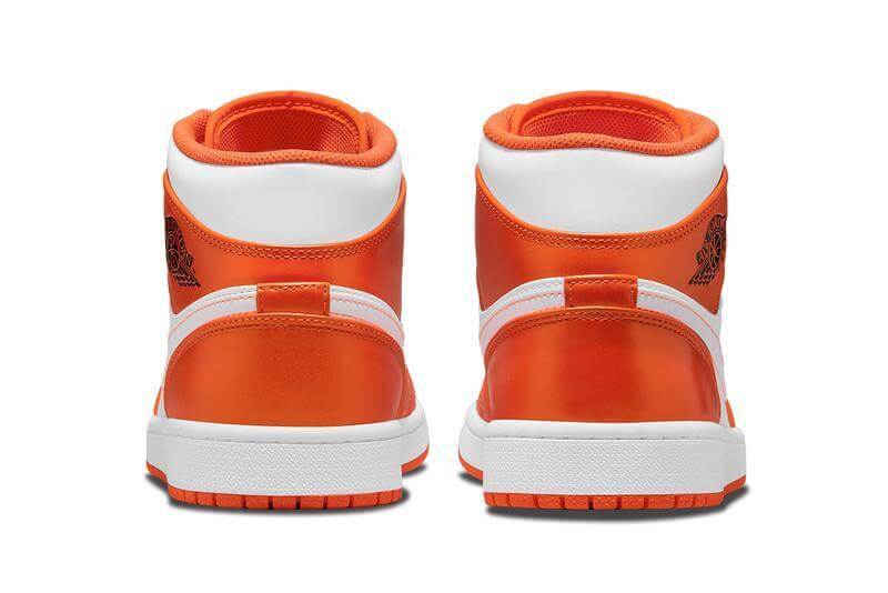 Air Jordan 1 Mid SE Electro Orange